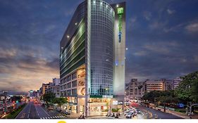 Holiday Inn Express Taichung Park By Ihg